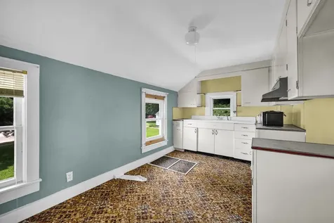 204 South Main Street Sheffield IL 61361