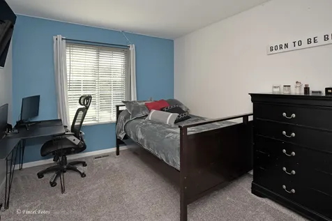 300 Briarwood Lane Algonquin IL 60102