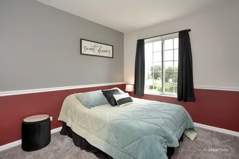 300 Briarwood Lane Algonquin IL 60102