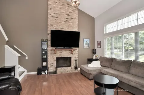 300 Briarwood Lane Algonquin IL 60102