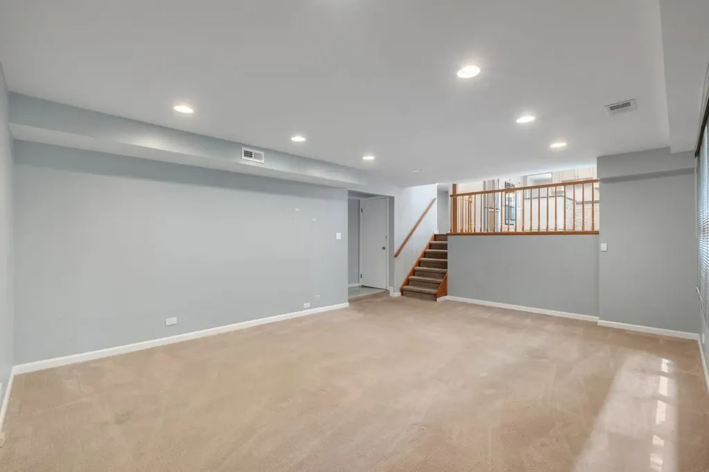 9143 Dr Korczak Terrace Skokie IL 60076