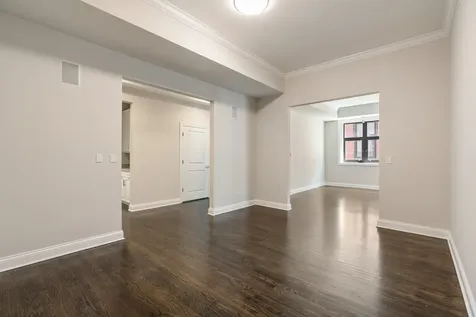 30 West Erie Street Chicago IL 60654