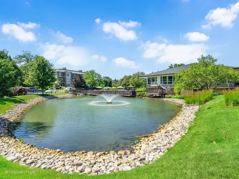 5 Oak Brook Club Drive Oak Brook IL 60523