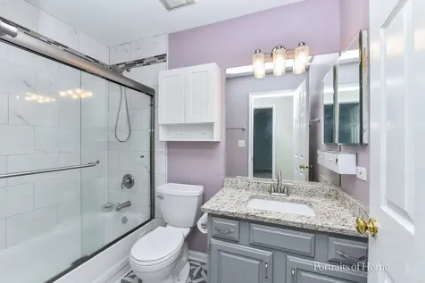 1302 Dunbarton Drive Aurora IL 60502