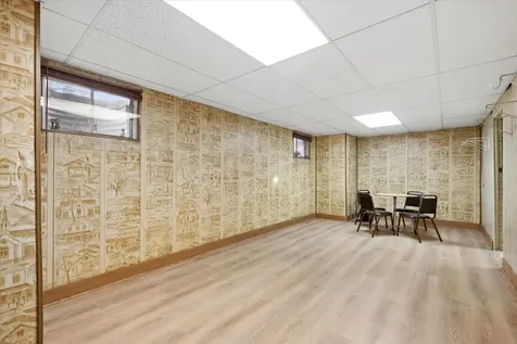 1631 North Oak Avenue Round Lake Beach IL 60073