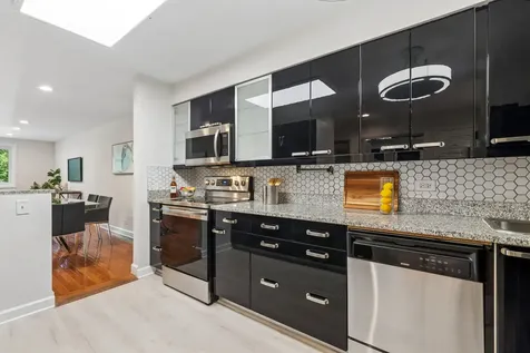 1234 Elmwood Avenue Evanston IL 60202