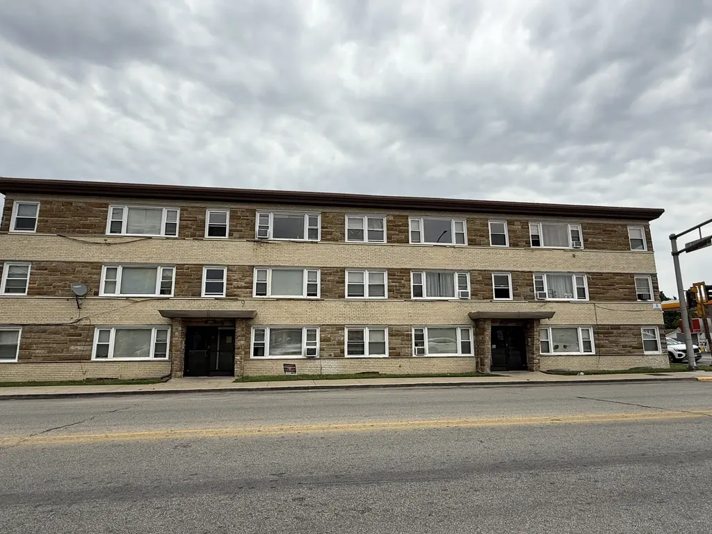3443 South Central Avenue Cicero IL 60804