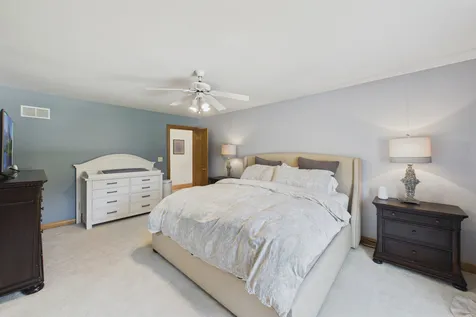 1578 Roanoke Court Long Grove IL 60047