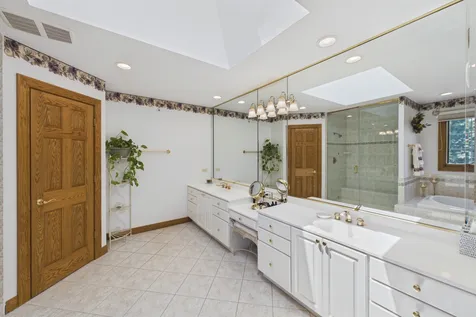 1578 Roanoke Court Long Grove IL 60047