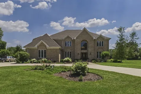 1578 Roanoke Court Long Grove IL 60047