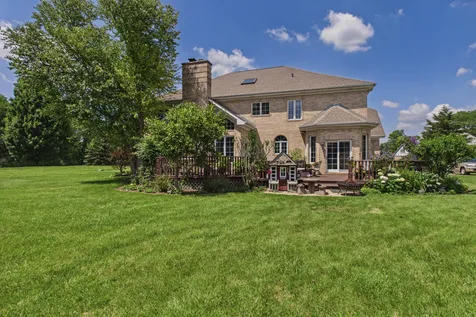 1578 Roanoke Court Long Grove IL 60047