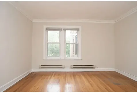 4220 North Clark Street Chicago IL 60613