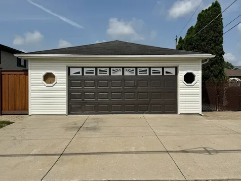 5400 138TH Street Crestwood IL 60418