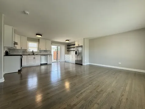 5400 138TH Street Crestwood IL 60418