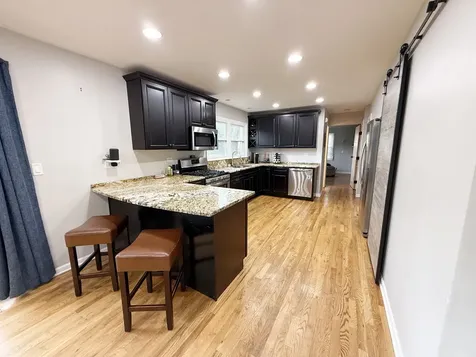 4388 Lincoln Court Rolling Meadows IL 60008