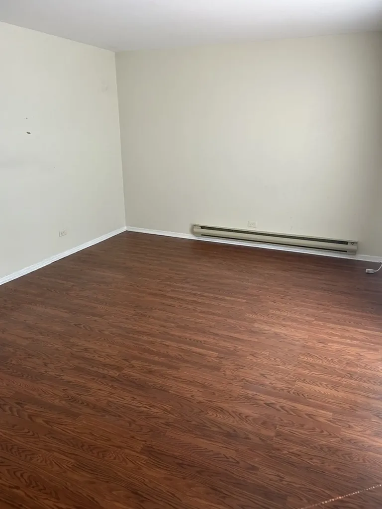 330 Shorewood Drive Glendale Heights IL 60139