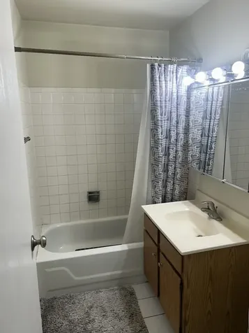 330 Shorewood Drive Glendale Heights IL 60139