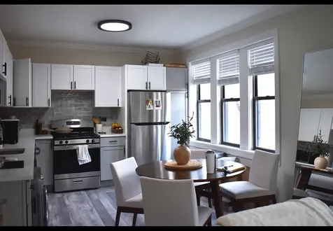 839 West Cornelia Avenue Chicago IL 60657