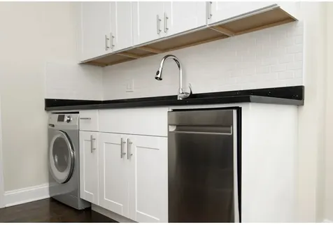 3817 North Greenview Avenue Chicago IL 60613