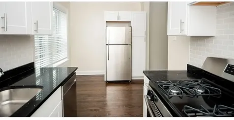 3817 North Greenview Avenue Chicago IL 60613