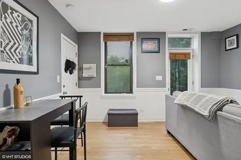 1920 West Dickens Avenue Chicago IL 60614