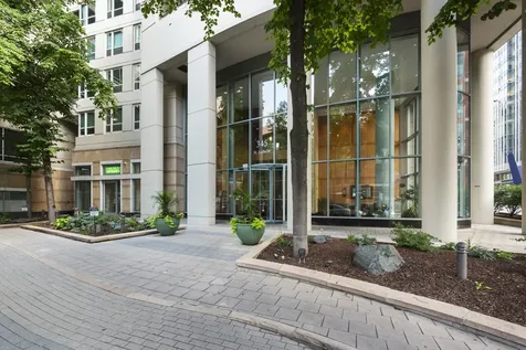 345 North La Salle Street Chicago IL 60654
