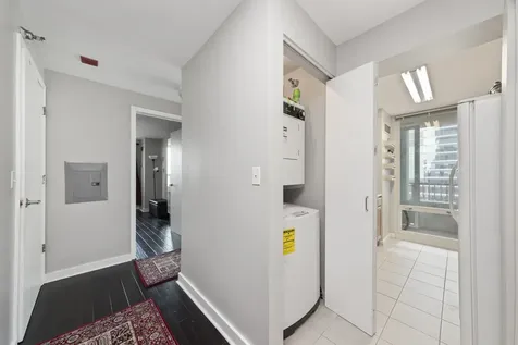 345 North La Salle Street Chicago IL 60654