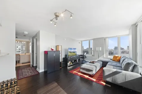 345 North La Salle Street Chicago IL 60654