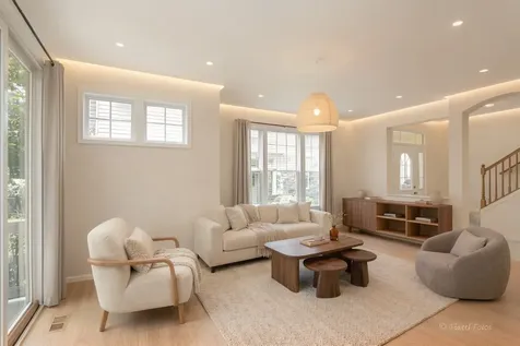 330 Sundown Court Wauconda IL 60084