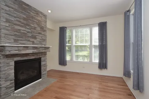 330 Sundown Court Wauconda IL 60084