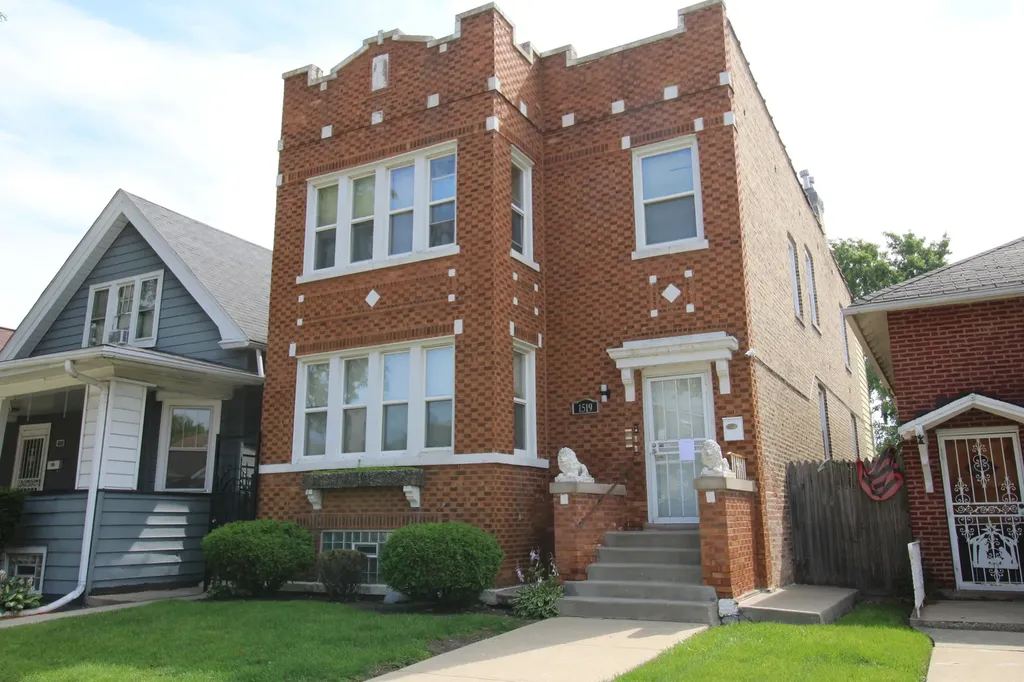 1519 North Linder Avenue Chicago IL 60651
