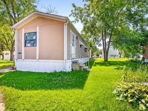 206 Viola Drive Freeport IL 61032