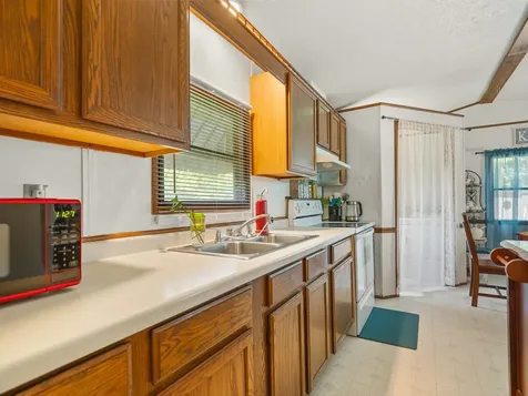 206 Viola Drive Freeport IL 61032
