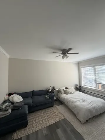 646 West Roscoe Avenue Chicago IL 60657