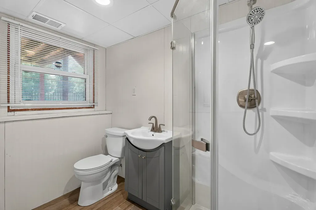 4 Devon Court Bolingbrook IL 60440