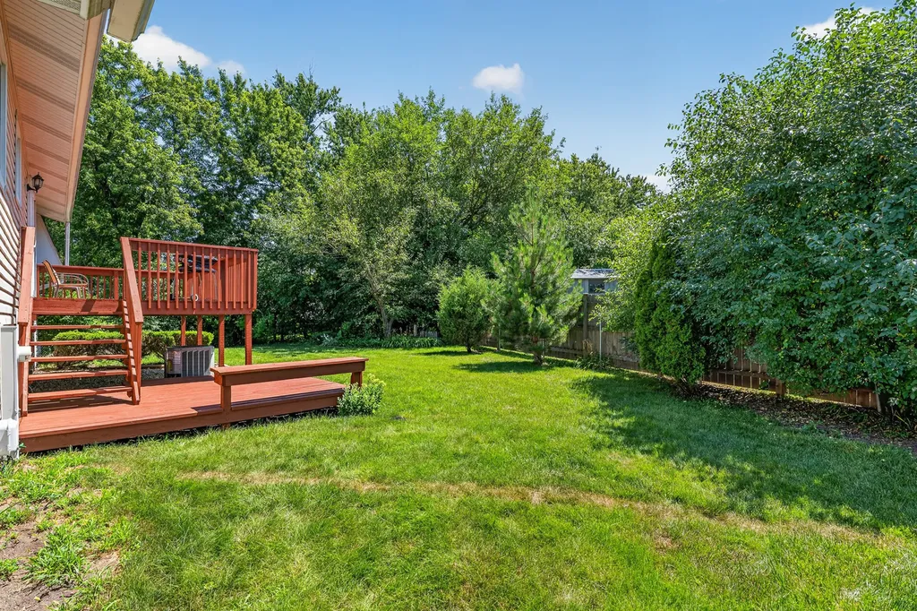 4 Devon Court Bolingbrook IL 60440