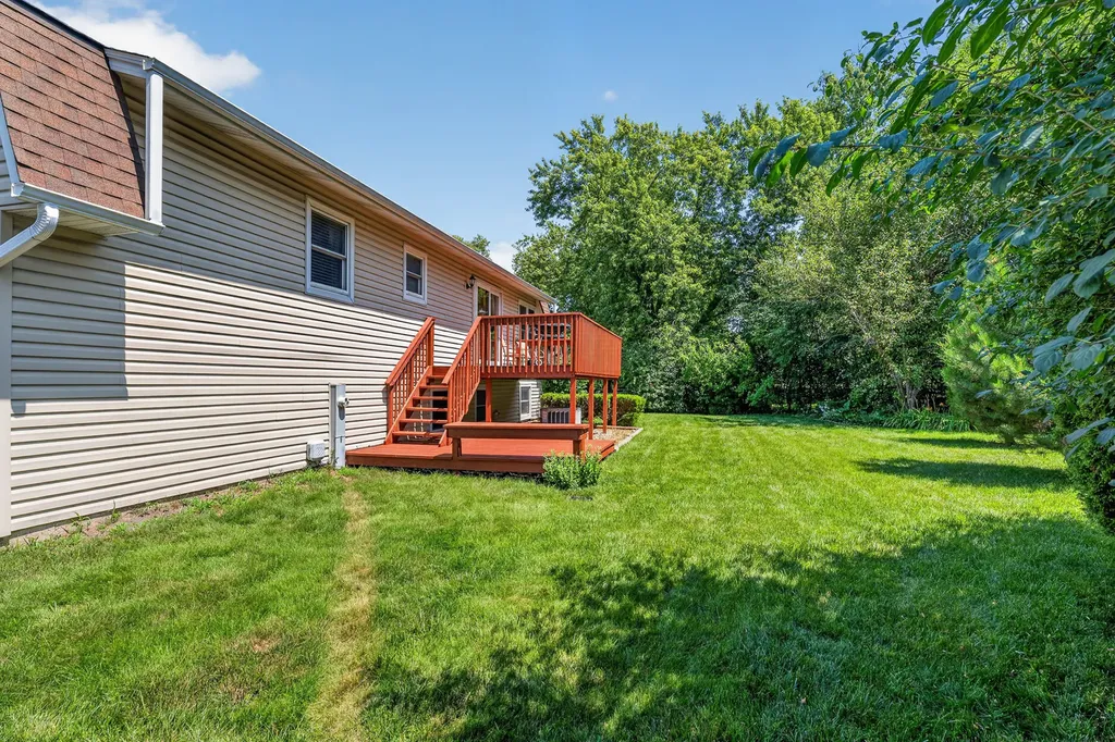 4 Devon Court Bolingbrook IL 60440