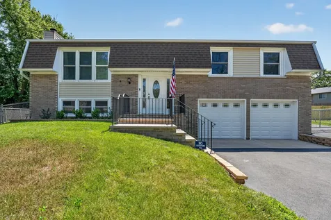 4 Devon Court Bolingbrook IL 60440