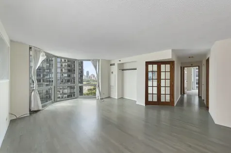 195 North Harbor Drive Chicago IL 60601