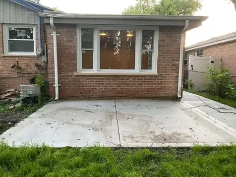 16465 Roy Street Oak Forest IL 60452