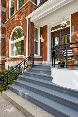 2734 North Seminary Avenue Chicago IL 60614