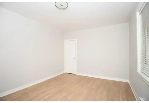 511 West Belmont Avenue Chicago IL 60657