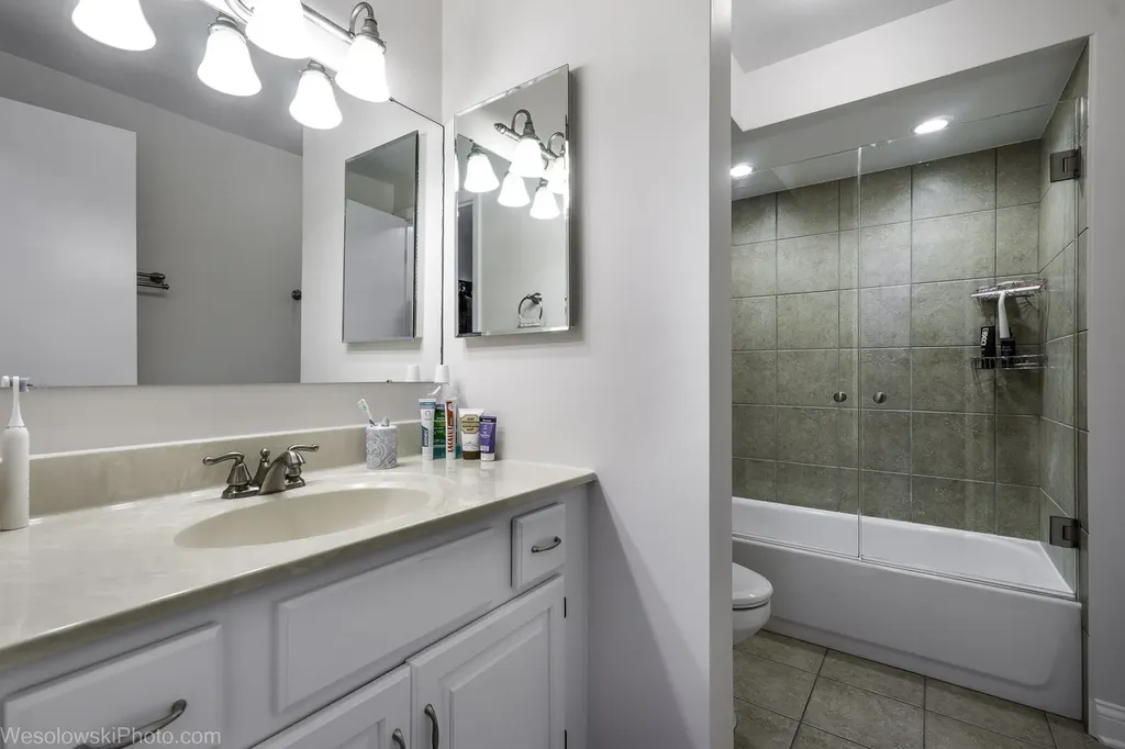 6161 West Higgins Avenue Chicago IL 60630
