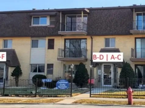 8141 West 84th Place Justice IL 60458