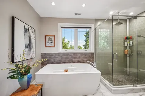 1209 Diane Lane Elk Grove Village IL 60007