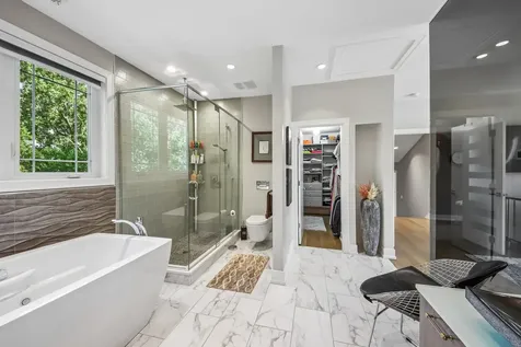 1209 Diane Lane Elk Grove Village IL 60007