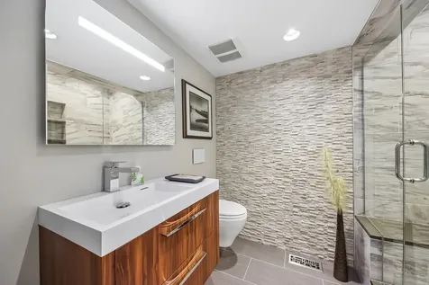 1209 Diane Lane Elk Grove Village IL 60007
