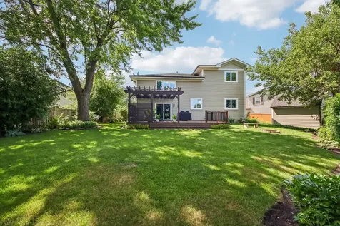 1209 Diane Lane Elk Grove Village IL 60007