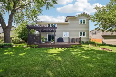 1209 Diane Lane Elk Grove Village IL 60007