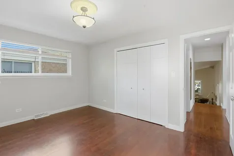 613 Leamington Avenue Wilmette IL 60091